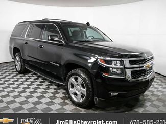 Used 2018 Chevrolet Suburban LT video 1