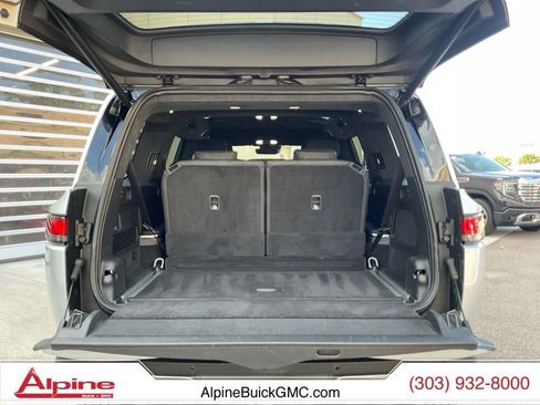 Used 2023 Rivian R1S Adventure AWD/4WD image 20