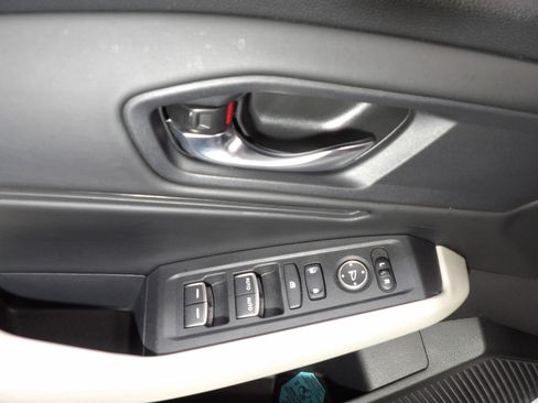 Used 2023 Honda Accord EX image 10