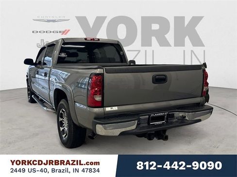 Used 2006 Chevrolet Silverado 1500 LT w/ Light Duty Power Package image 3