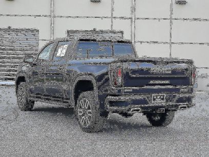 Used 2022 GMC Sierra 1500 AT4 w/ AT4 Preferred Package