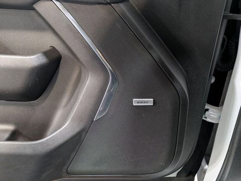 Used 2023 Chevrolet Suburban Premier AWD/4WD image 16