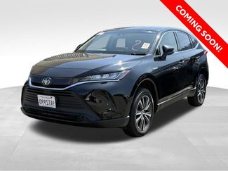 Used 2021 Toyota Venza LE video 1