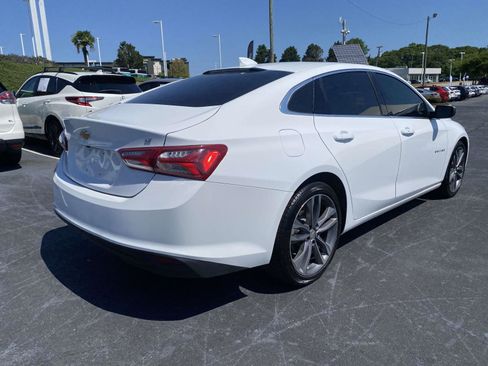 Used 2021 Chevrolet Malibu LT FWD image 7