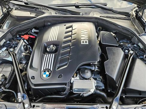 Used 2011 BMW 528i Sedan image 23