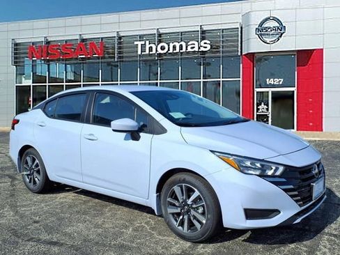 Certified 2025 Nissan Versa SV w/ Trunk Package image 1