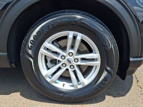 Certified 2023 Ford Explorer XLT AWD/4WD image 8