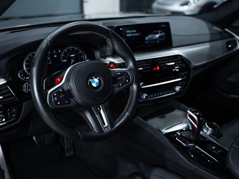 Used 2019 BMW M5 w/ Executive Package image 52