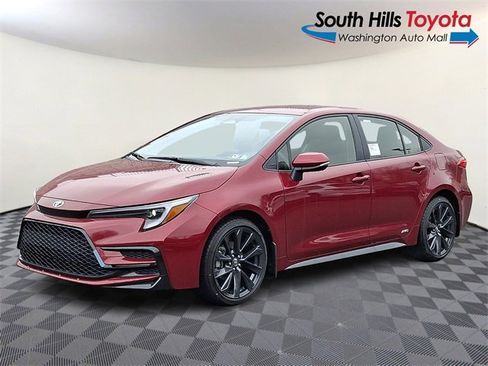 New 2026 Toyota Corolla SE image 3