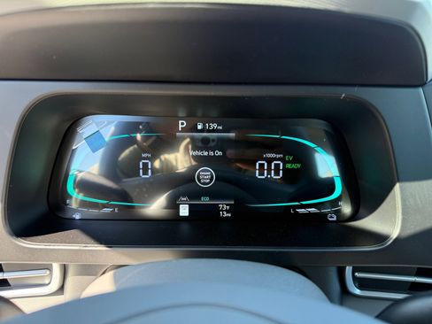 New 2026 Hyundai Elantra Blue image 11