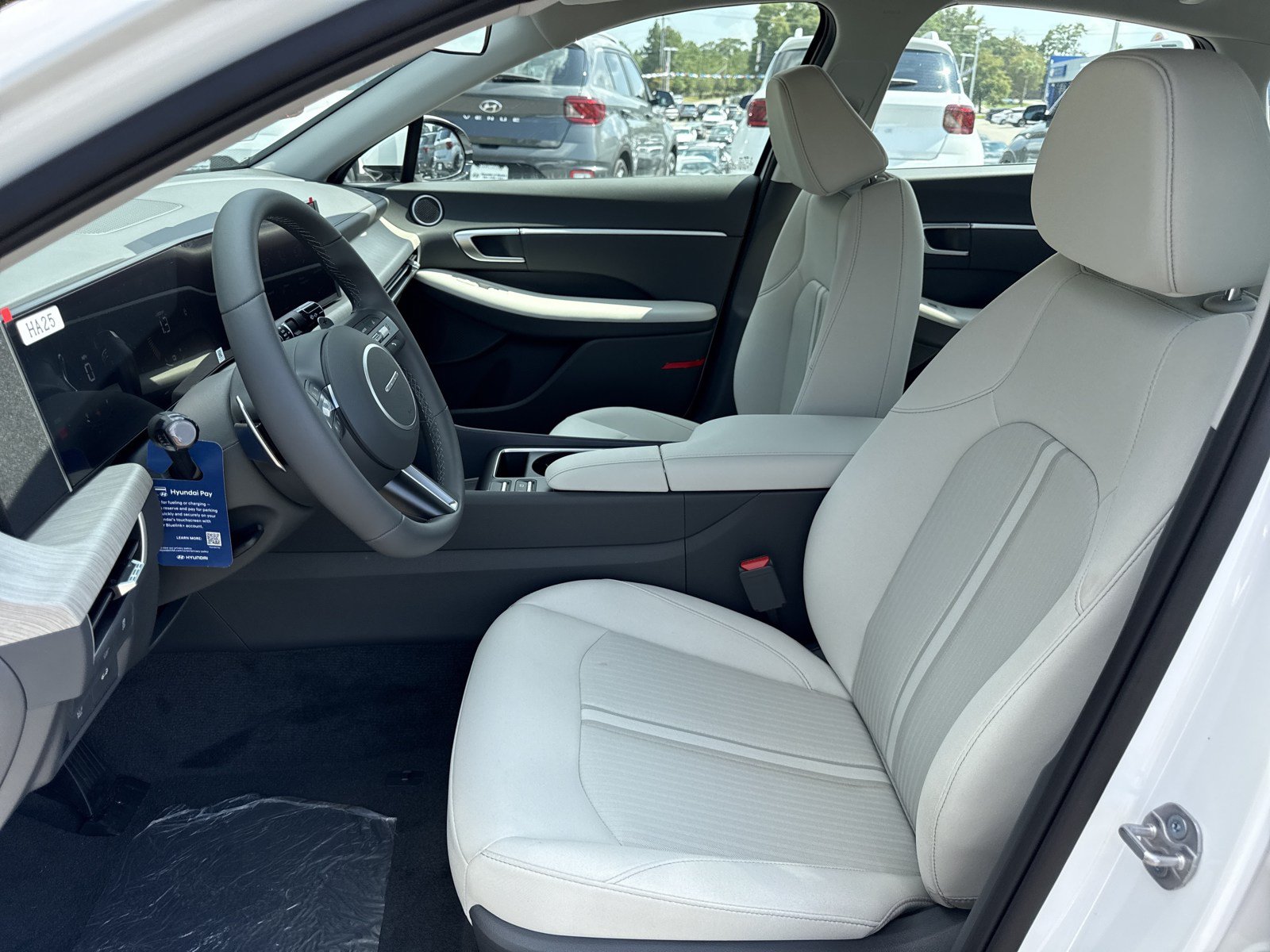 New 2026 Hyundai Sonata SEL FWD image 10