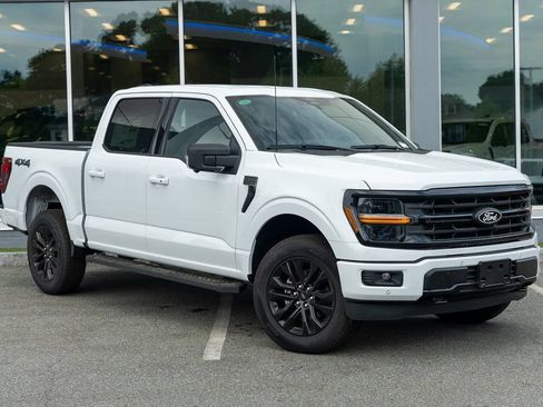 New 2026 Ford F150 XLT w/ Equipment Group 303A High AWD/4WD image 3
