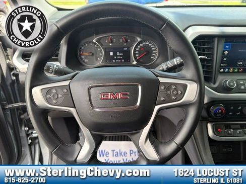 Used 2023 GMC Acadia SLT AWD/4WD image 6