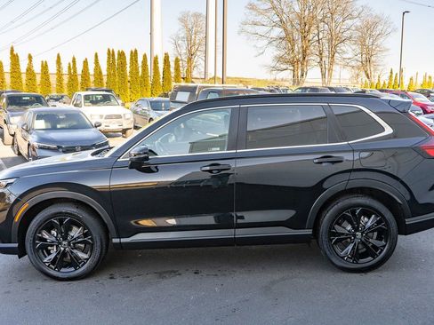Used 2023 Honda CR-V Sport Touring image 8