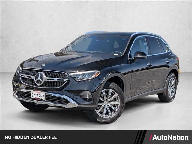 Used 2026 Mercedes-Benz GLC 300 image 1
