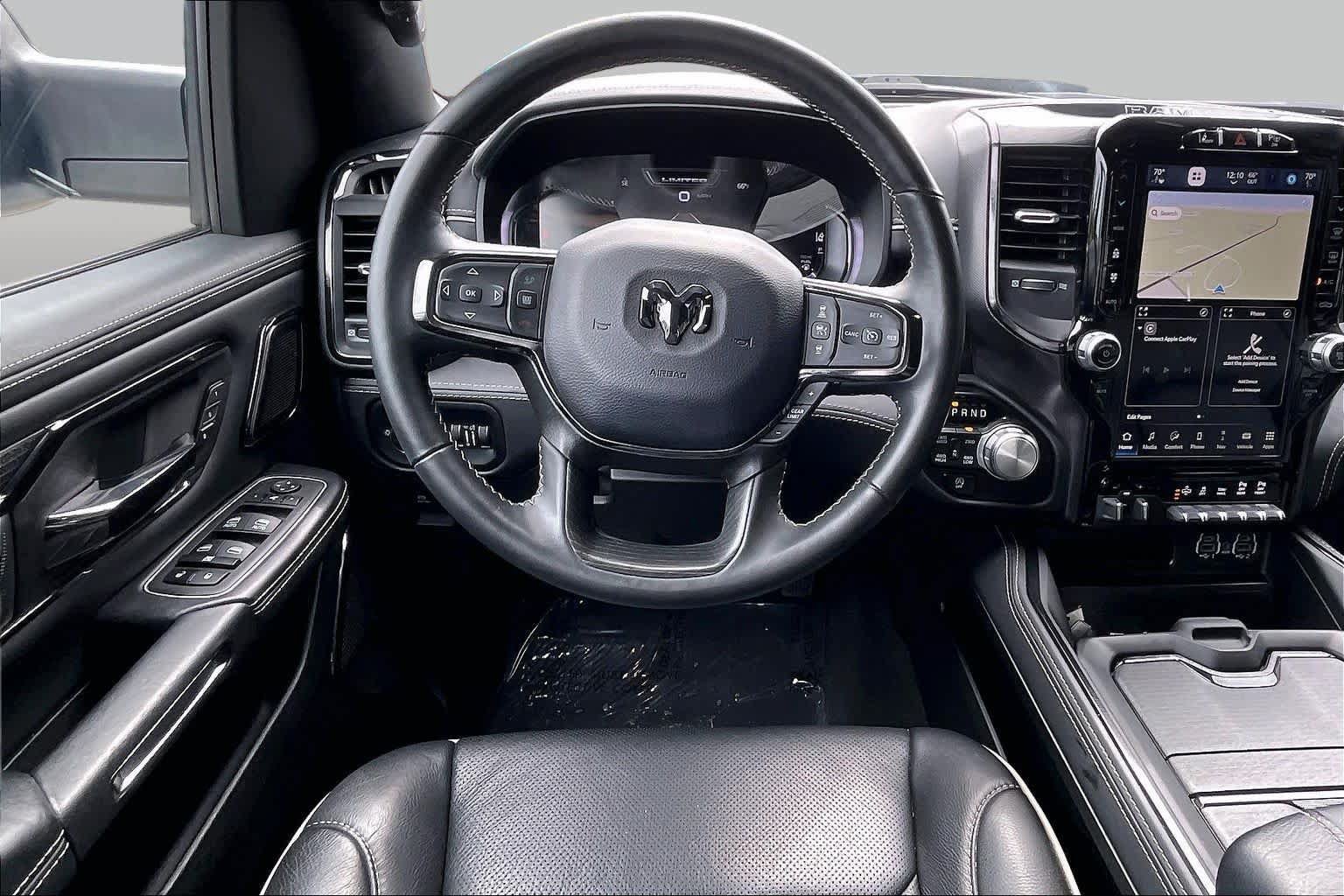Used 2023 RAM 1500 Limited AWD/4WD image 6