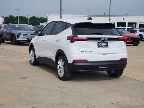 New 2027 Chevrolet Bolt LT w/ Comfort Package FWD image 6