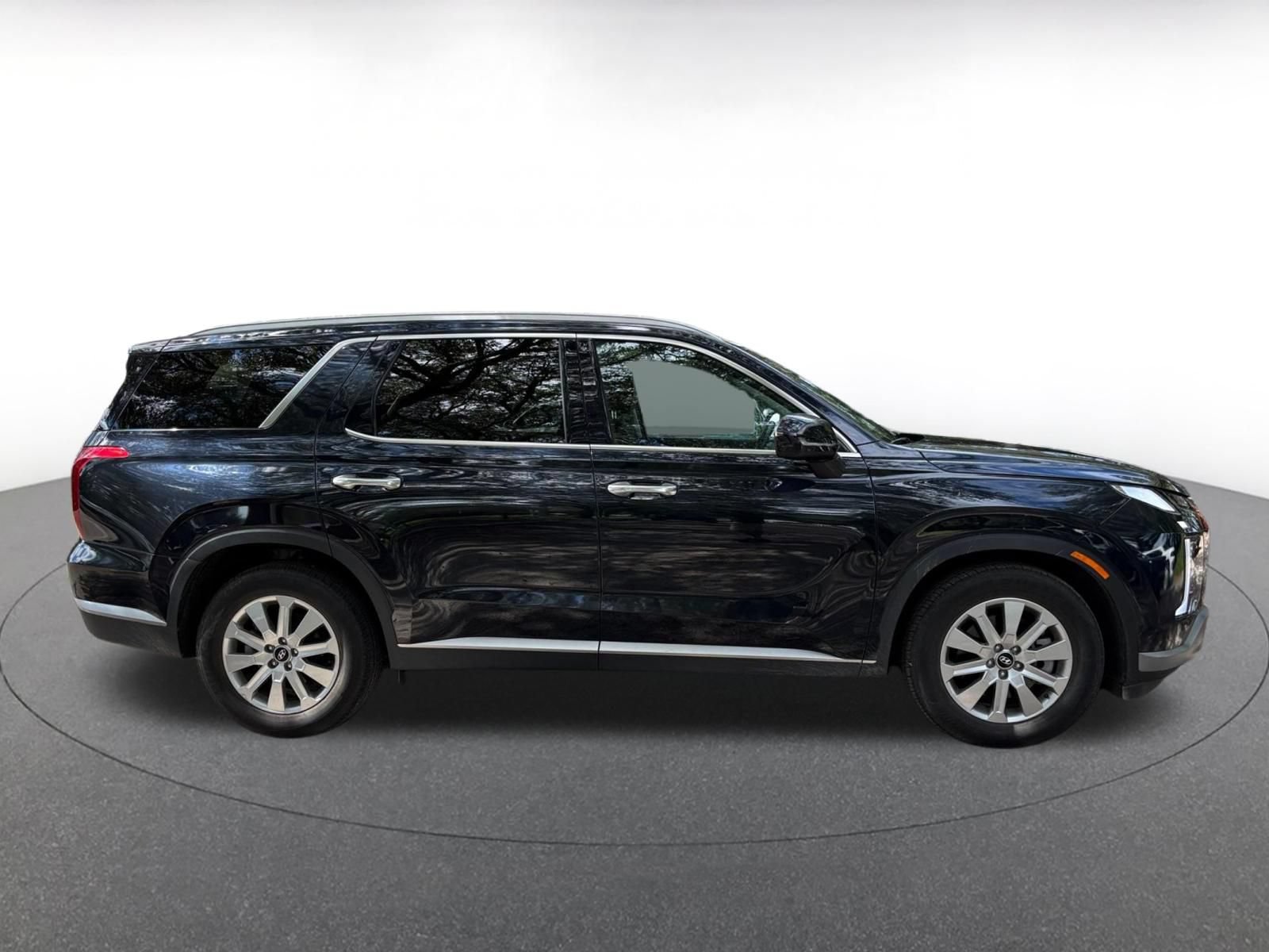 Used 2025 Hyundai Palisade SEL AWD/4WD image 9