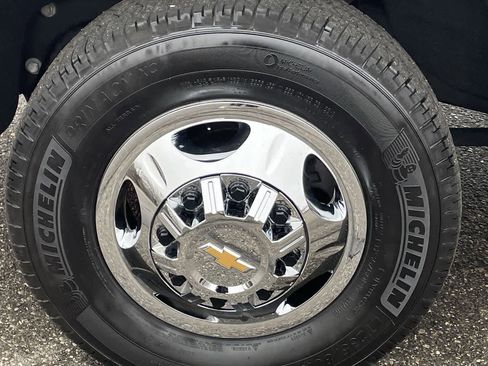 Used 2024 Chevrolet Silverado 3500 LT w/ All Star Edition AWD/4WD image 40