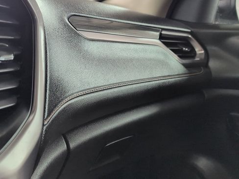 Used 2019 GMC Acadia SLT w/ LPO, Adventure Package image 33