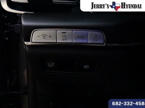 Used 2021 Genesis GV80 3.5T image 16