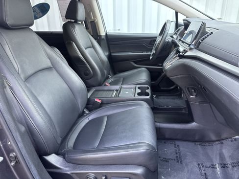 Used 2025 Honda Odyssey EX-L image 16