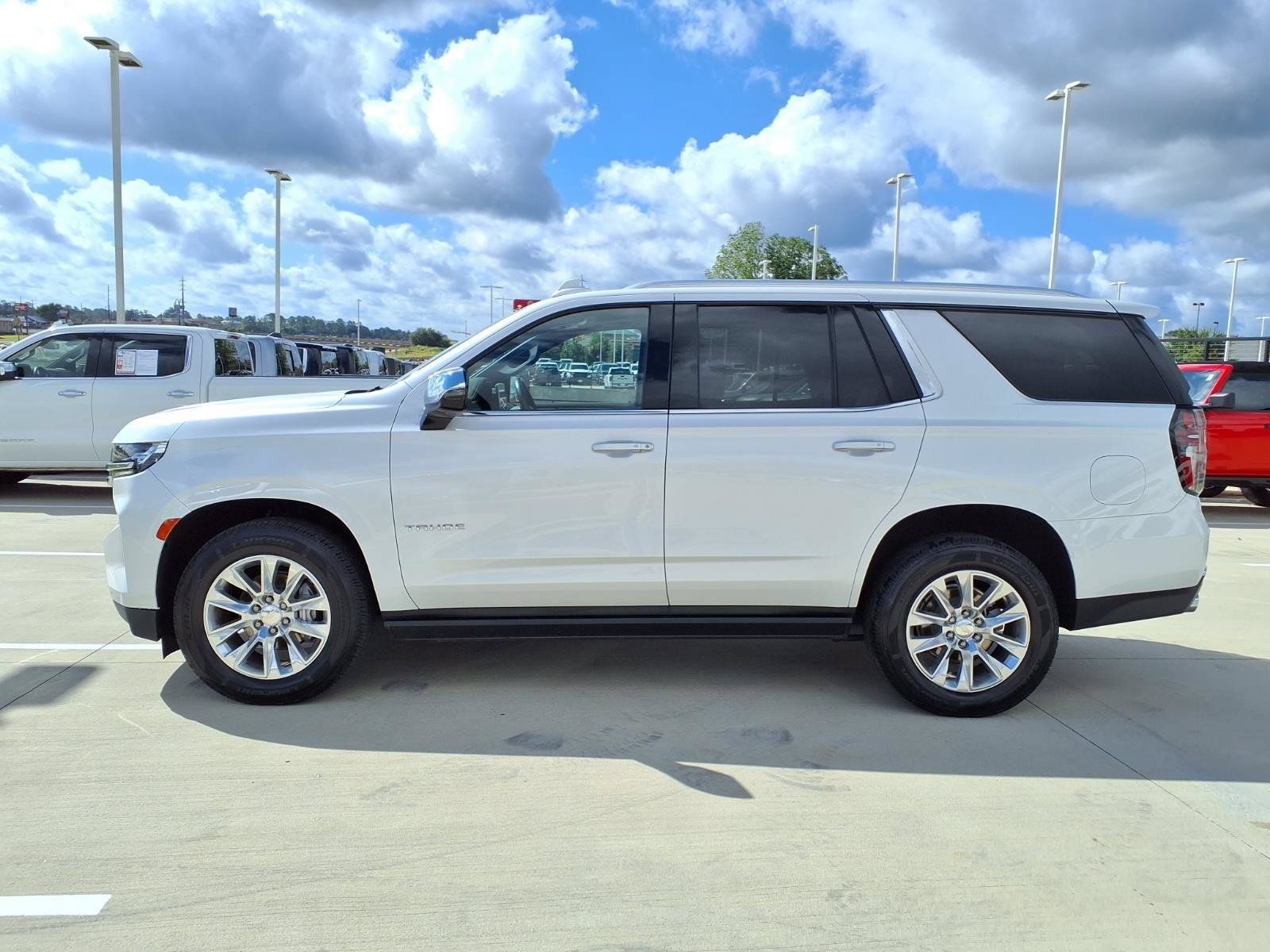 Used 2023 Chevrolet Tahoe Premier RWD image 8