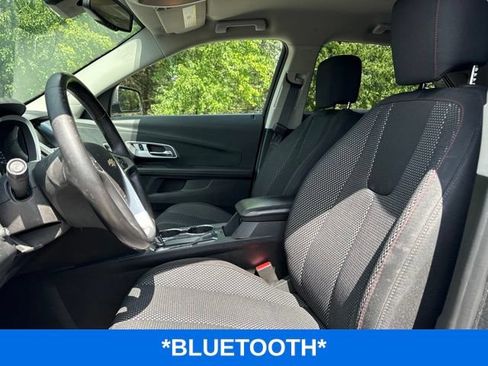 Used 2017 Chevrolet Equinox LT w/ Convenience Package AWD/4WD image 6