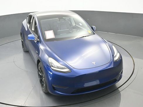 Used 2021 Tesla Model Y Long Range image 56
