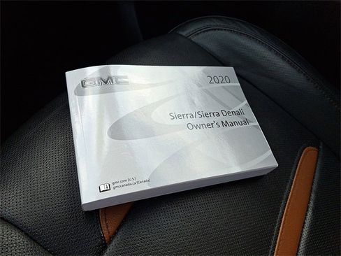 Used 2020 GMC Sierra 1500 AT4 w/ Off-Road Performance Package image 29