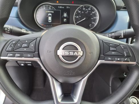 New 2025 Nissan Versa SV w/ Trunk Package image 12