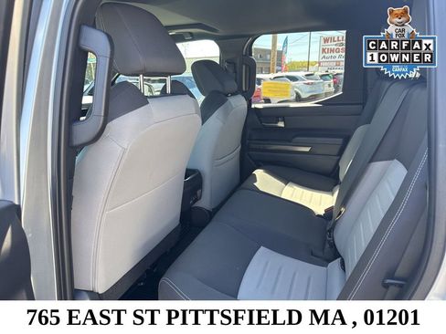 Used 2025 Toyota Tacoma TRD Off-Road w/ TRD Off Road Upgrade Package AWD/4WD image 18