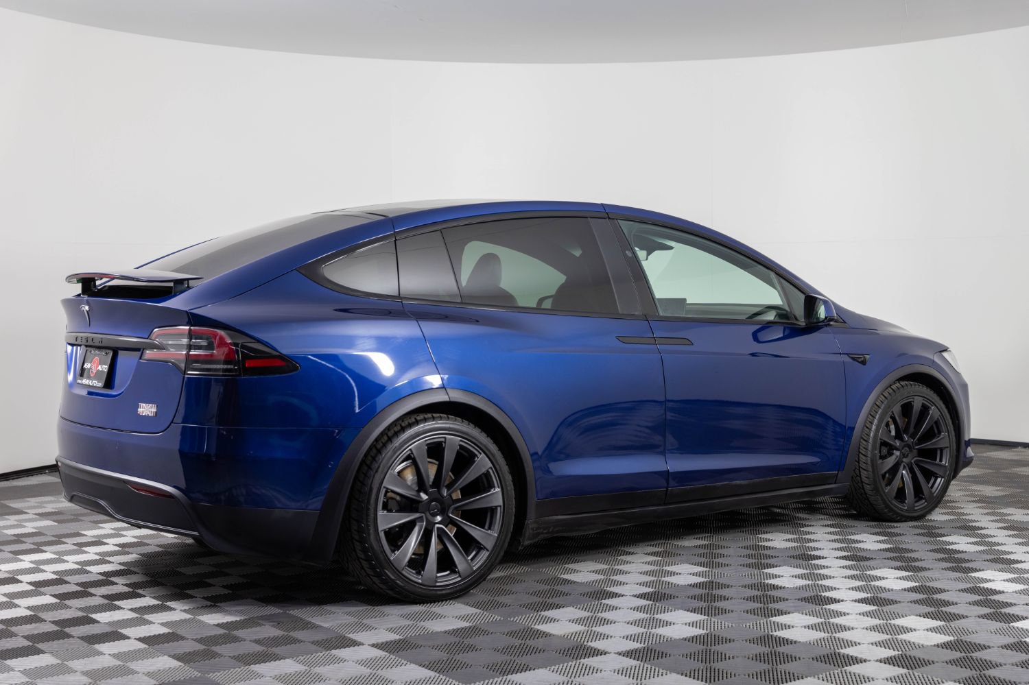 Used 2023 Tesla Model X Plaid AWD/4WD image 8