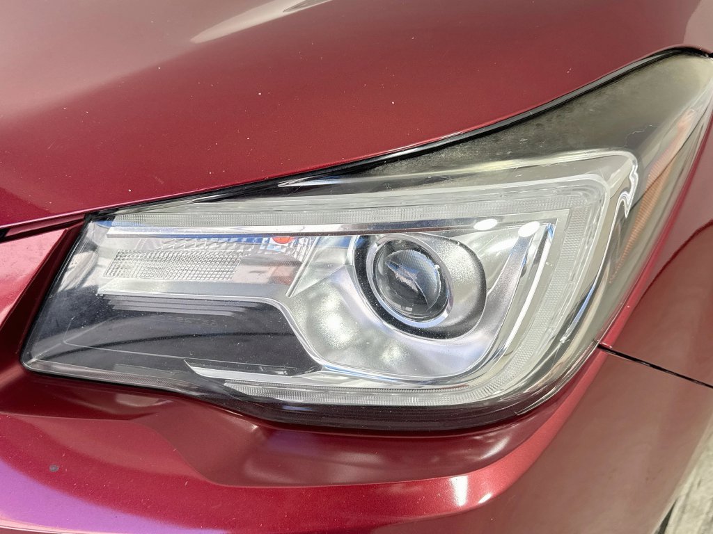 Used 2017 Subaru Forester 2.5i Touring AWD/4WD image 39