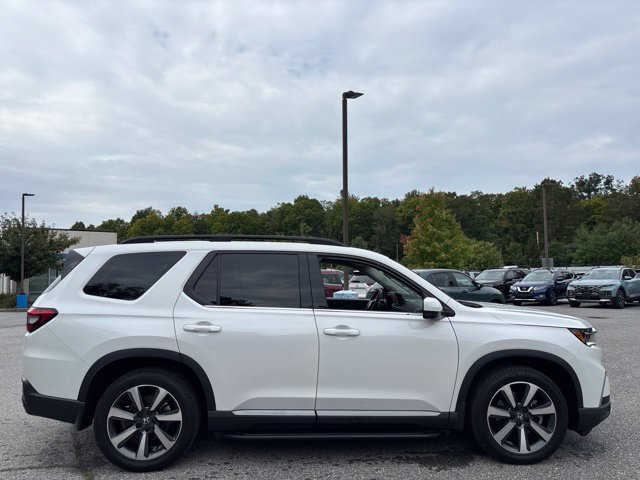 Certified 2023 Honda Pilot Elite image 9