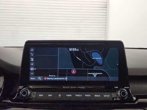 Used 2023 Kia Seltos EX image 25