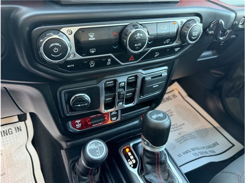 Used 2021 Jeep Wrangler Unlimited Rubicon AWD/4WD image 51