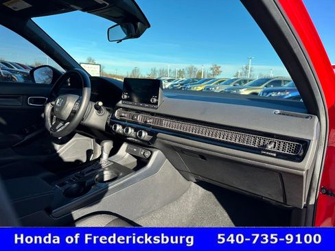 Certified 2024 Honda Civic Sport image 33