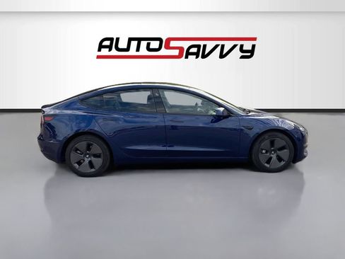 Used 2023 Tesla Model 3 Standard Range RWD image 8