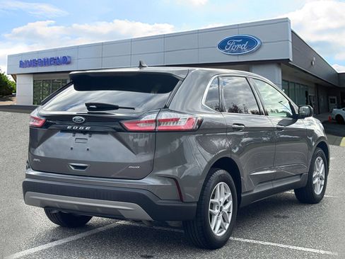 Certified 2022 Ford Edge SEL w/ Convenience Package image 4