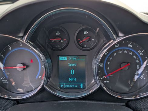 Used 2016 Chevrolet Cruze LT w/ Sun, Sound and Sport Package image 25