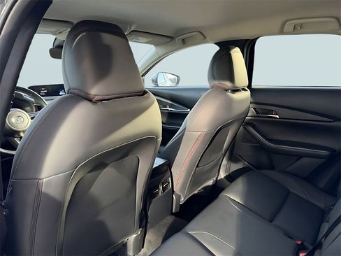 Used 2023 MAZDA CX-30 AWD 2.5 S w/ Preferred Package image 29