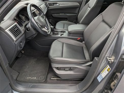 Used 2020 Volkswagen Atlas Cross Sport SE image 10