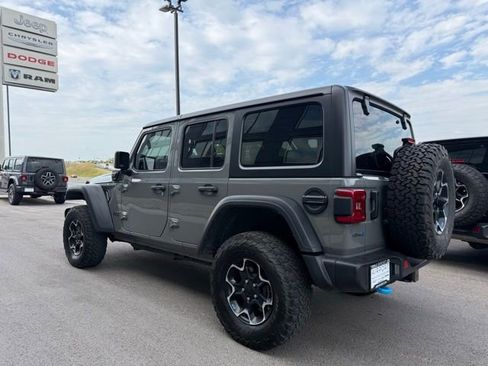 Used 2022 Jeep Wrangler Unlimited Rubicon 4xe AWD/4WD image 5