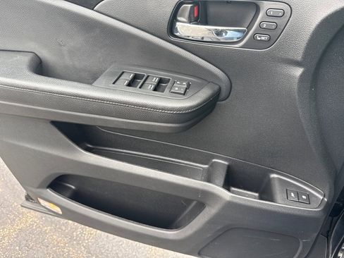 Used 2019 Honda Pilot Elite image 23
