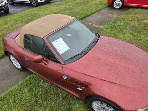 Used 2002 BMW Z3 2.5i RWD image 47
