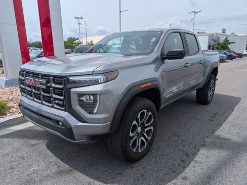 Used 2023 GMC Canyon AT4 w/ AT4 Premium Package AWD/4WD image 3