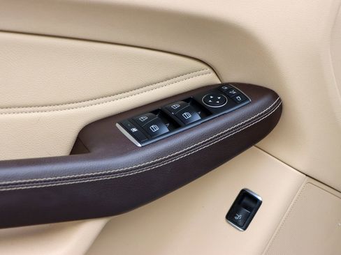 Used 2018 Mercedes-Benz GLE 350 w/ Premium 1 Package image 20