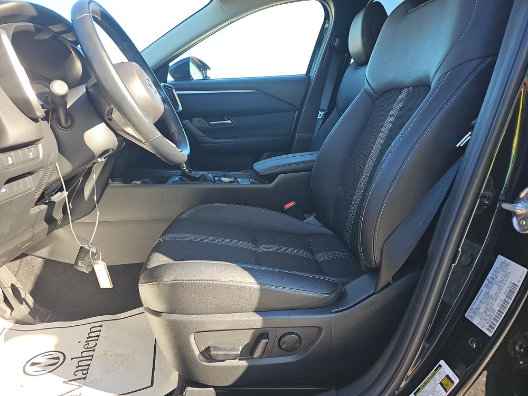 Used 2025 MAZDA CX-50 AWD 2.5 S w/ Preferred Package image 8