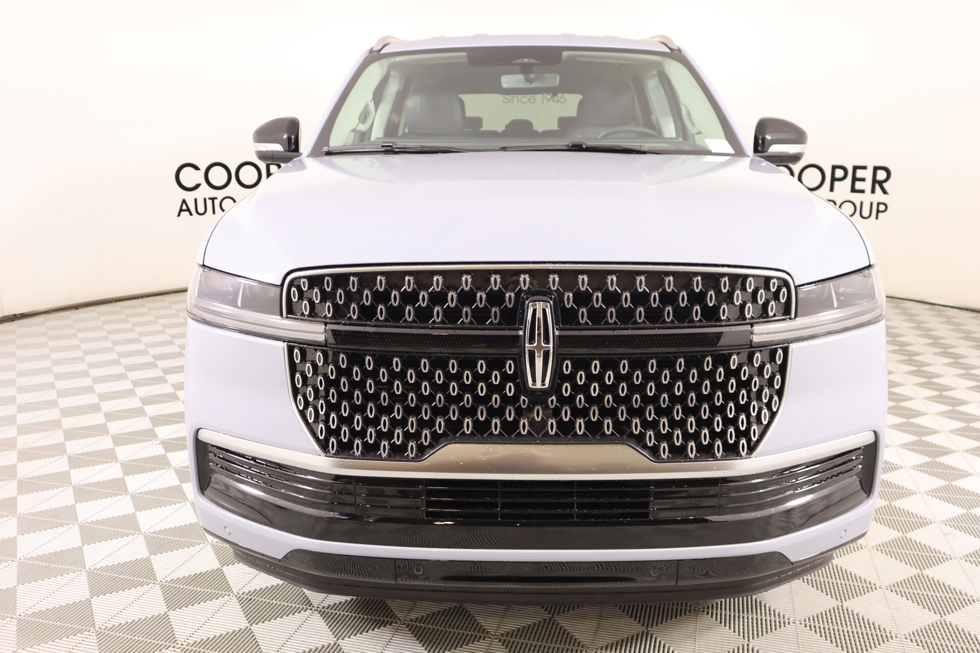 New 2026 Lincoln Navigator Premiere AWD/4WD image 10